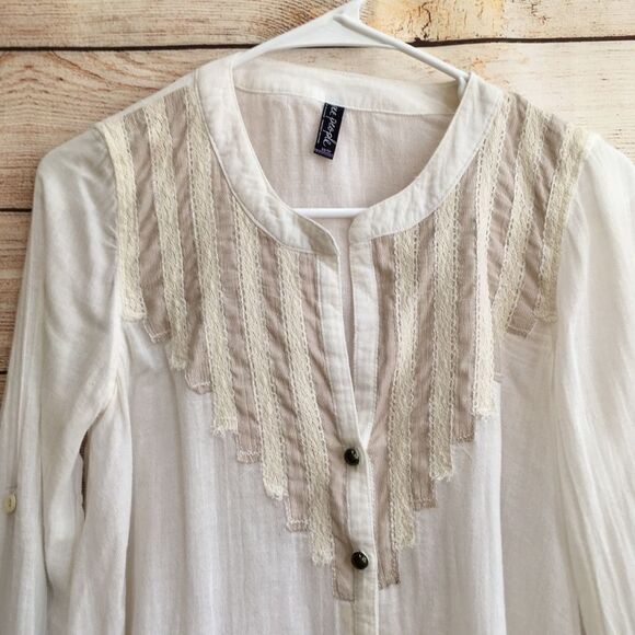 FREE PEOPLE BUTTON FRONT TOP IN CREAM - Picture 5 of 5